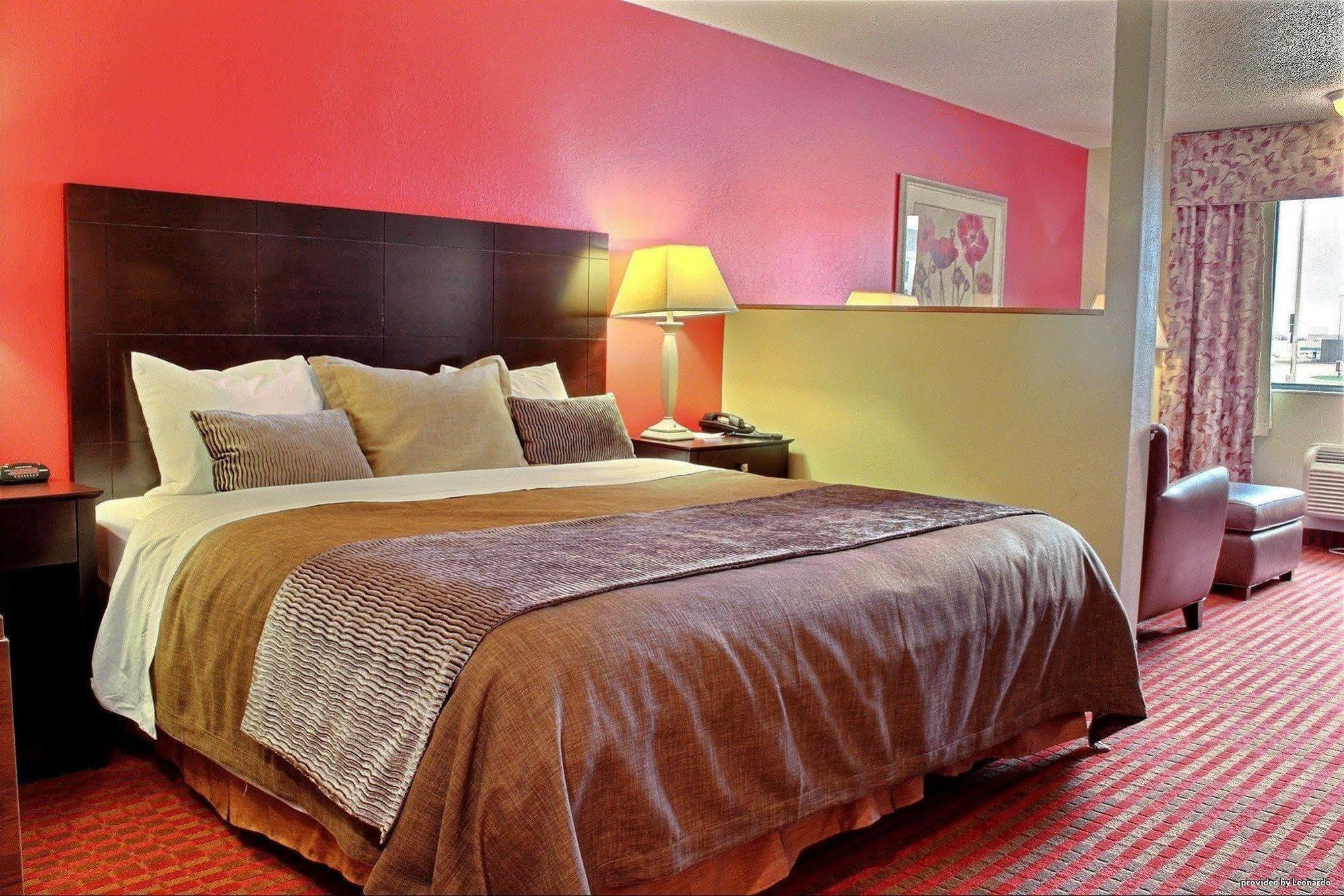Comfort Inn & Suites At I-74 And 155 Morton Δωμάτιο φωτογραφία